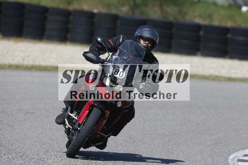 /01 02.04.2026 MAZ ADR/Gruppe gelb Gruppe gruen/80